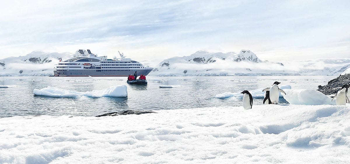 Cruise Antarctica